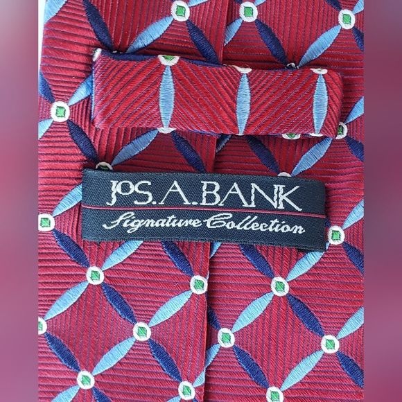 Jos. A Bank Signature Collections Men's Tie 100% Silk - Picture 5 of 9